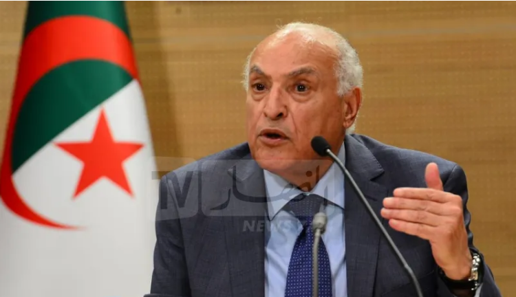 عطاف-1.png
